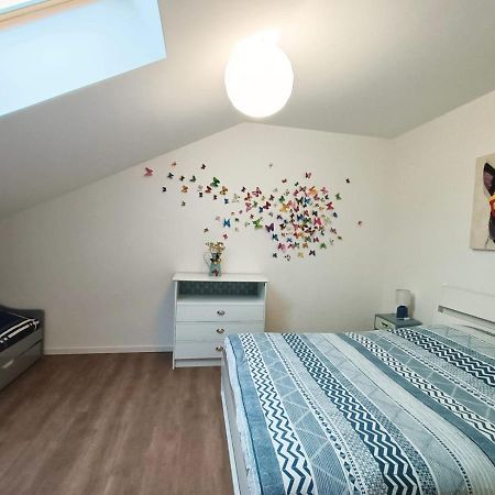 Superbe Appartement Type Loft En Duplex Rue Buat Châlons-en-Champagne Exteriér fotografie